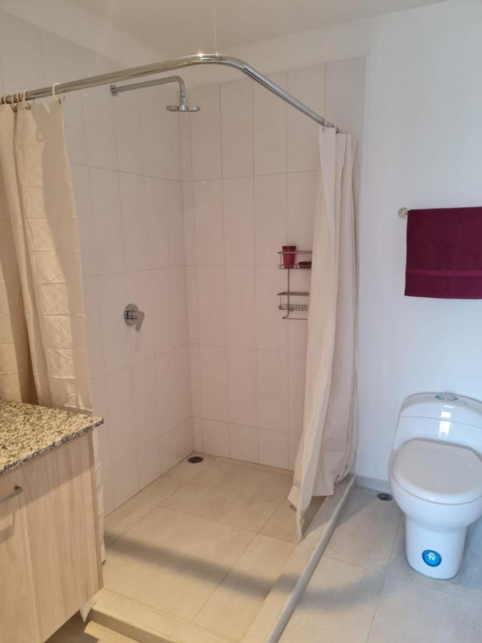Hermoso Departamento, Centrico Y Tranquilo Quito Luaran gambar
