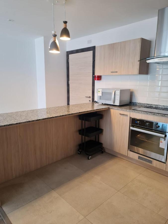 Hermoso Departamento, Centrico Y Tranquilo Quito Luaran gambar