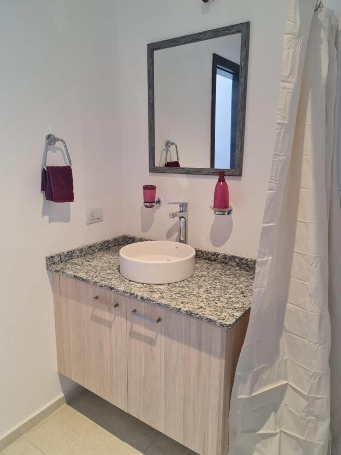 Hermoso Departamento, Centrico Y Tranquilo Quito Luaran gambar