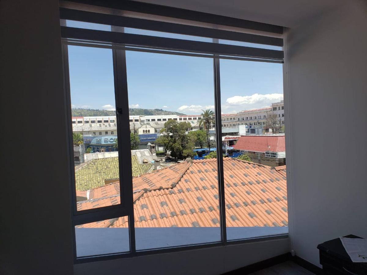 Hermoso Departamento, Centrico Y Tranquilo Quito Luaran gambar